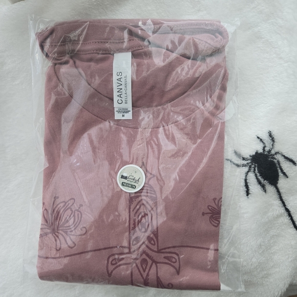 Bookish Box Medium Floral Fantasy Tee - Picture 3 of 3